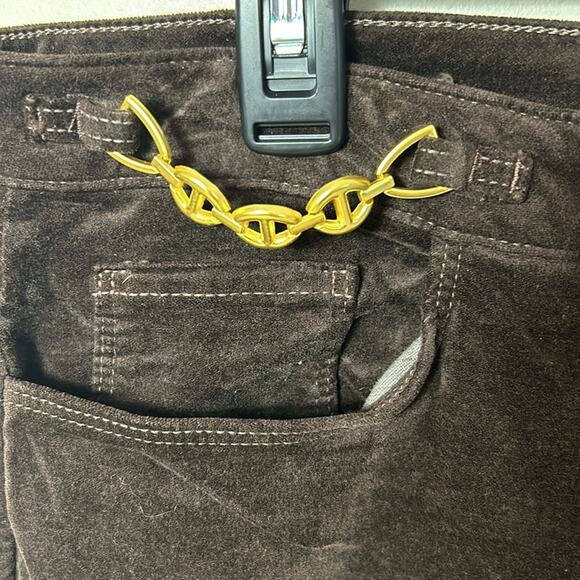 NEW L’Agence Stevie chocolate brown velveteen gold chain detail bootcut pants - Picture 10 of 16